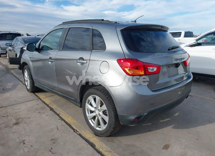 Photo 3 of 2015 Mitsubishi Outlander SPORT (VIN 4A4AP4AW4FE035266)
