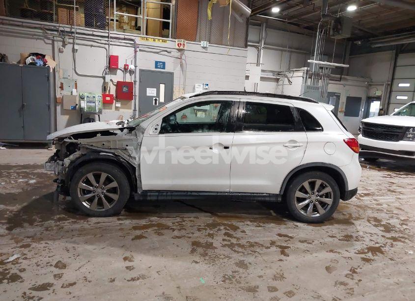 Photo 15 of 2013 Mitsubishi Outlander SPORT LE (VIN 4A4AP5AU1DE024002)