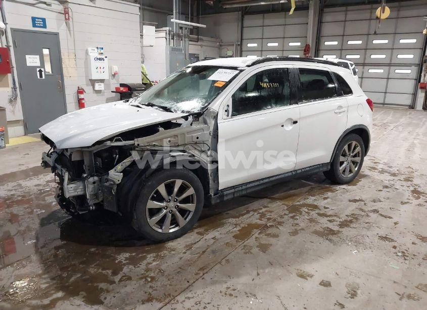 Photo 2 of 2013 Mitsubishi Outlander SPORT LE (VIN 4A4AP5AU1DE024002)