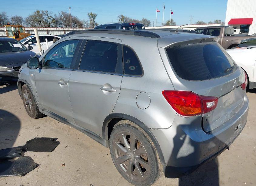 Photo 3 of 2013 Mitsubishi Outlander SPORT LE (VIN 4A4AP5AU2DE024848)