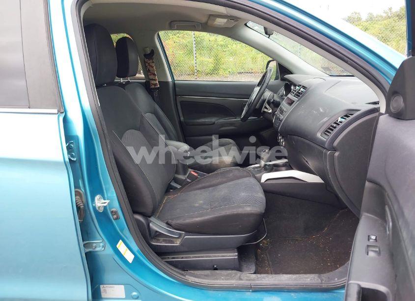 Photo 5 of 2013 Mitsubishi Outlander SPORT LE (VIN 4A4AP5AU5DE025153)