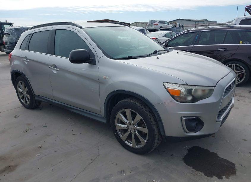 2013 Mitsubishi Outlander SPORT LE (VIN 4A4AP5AU9DE018724) main photo
