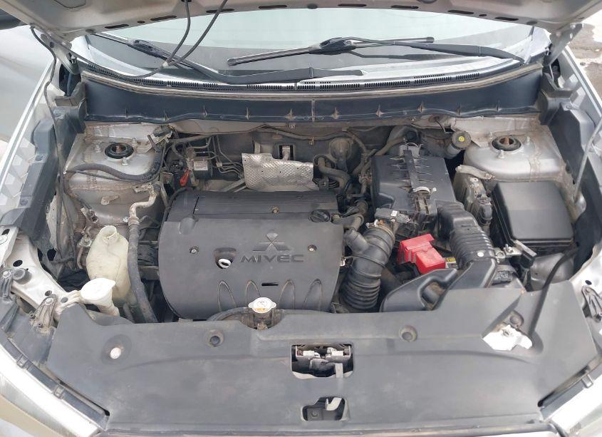 Photo 10 of 2013 Mitsubishi Outlander SPORT LE (VIN 4A4AP5AU9DE018724)