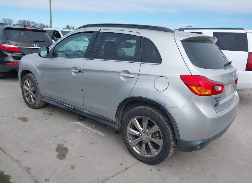Photo 3 of 2013 Mitsubishi Outlander SPORT LE (VIN 4A4AP5AU9DE018724)