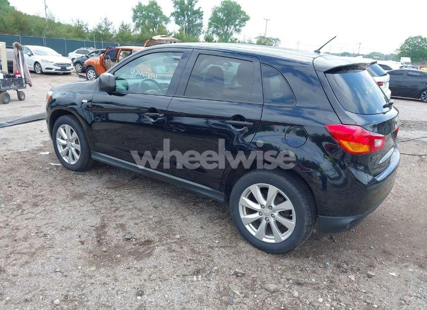 Photo 3 of 2015 Mitsubishi Outlander SPORT ES (VIN 4A4AR3AU0FE010772)