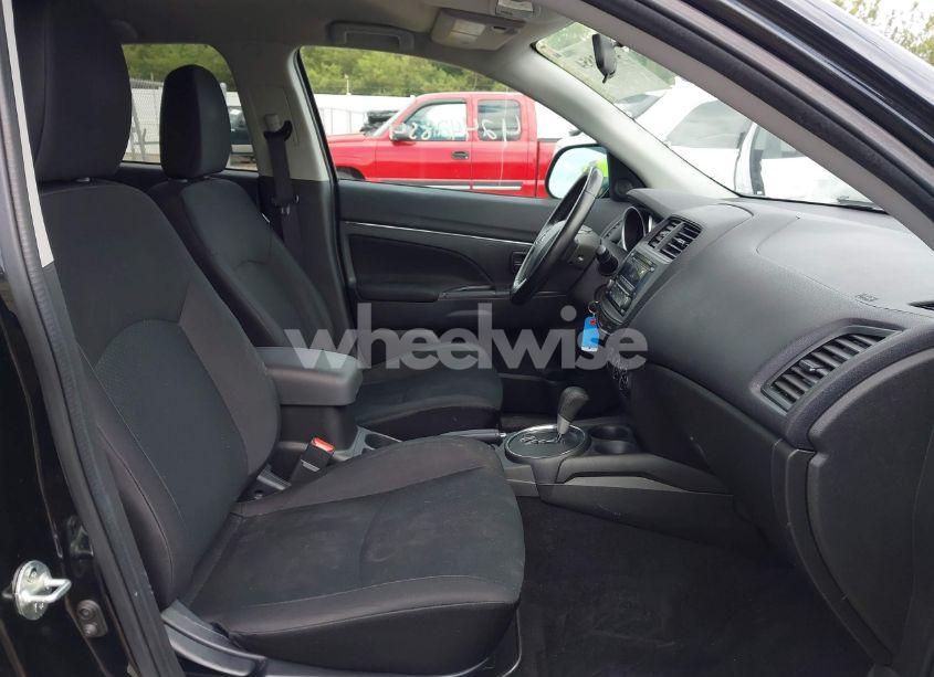 Photo 5 of 2015 Mitsubishi Outlander SPORT ES (VIN 4A4AR3AU0FE010772)