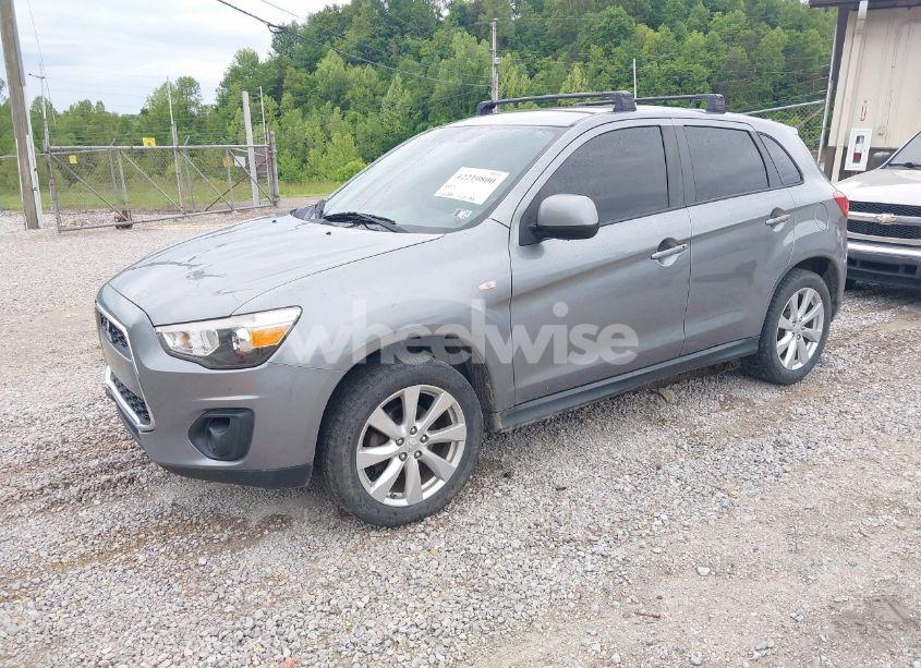 Photo 2 of 2015 Mitsubishi Outlander SPORT ES (VIN 4A4AR3AU1FE008349)