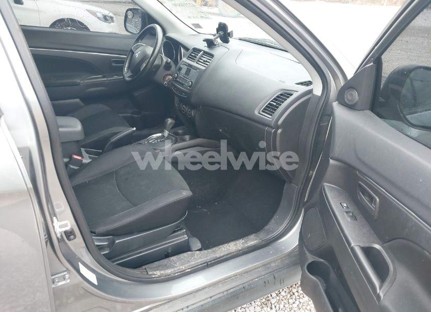 Photo 5 of 2015 Mitsubishi Outlander SPORT ES (VIN 4A4AR3AU1FE008349)