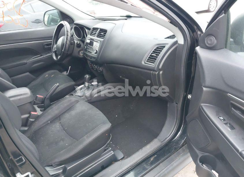 Photo 5 of 2015 Mitsubishi Outlander SPORT ES (VIN 4A4AR3AU1FE040525)