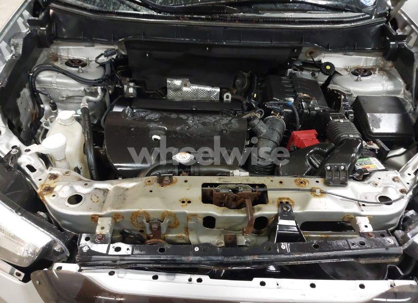 Photo 10 of 2015 Mitsubishi Outlander SPORT ES (VIN 4A4AR3AU1FE043294)