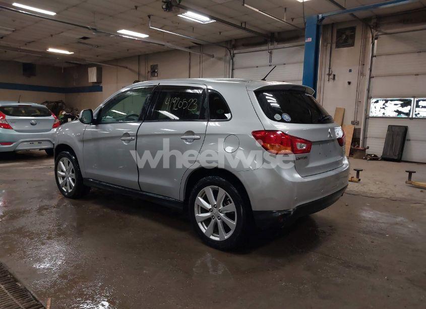 Photo 3 of 2015 Mitsubishi Outlander SPORT ES (VIN 4A4AR3AU1FE043294)