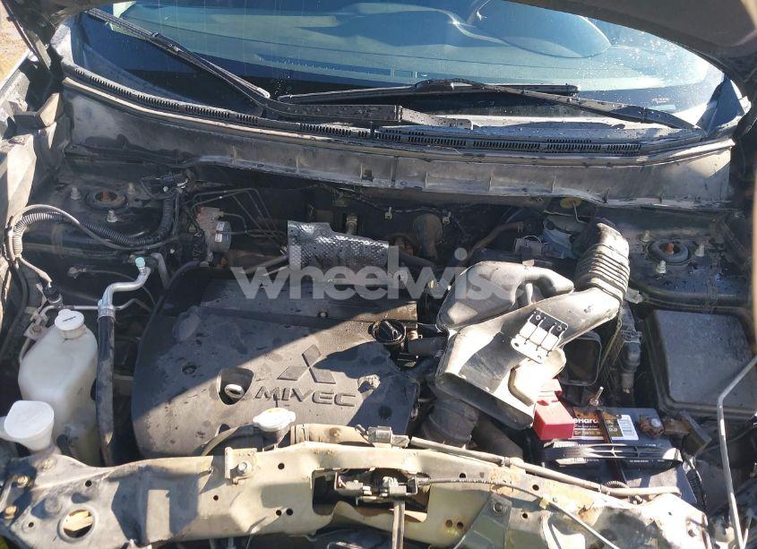 Photo 10 of 2014 Mitsubishi Outlander SPORT ES (VIN 4A4AR3AU2EE028463)