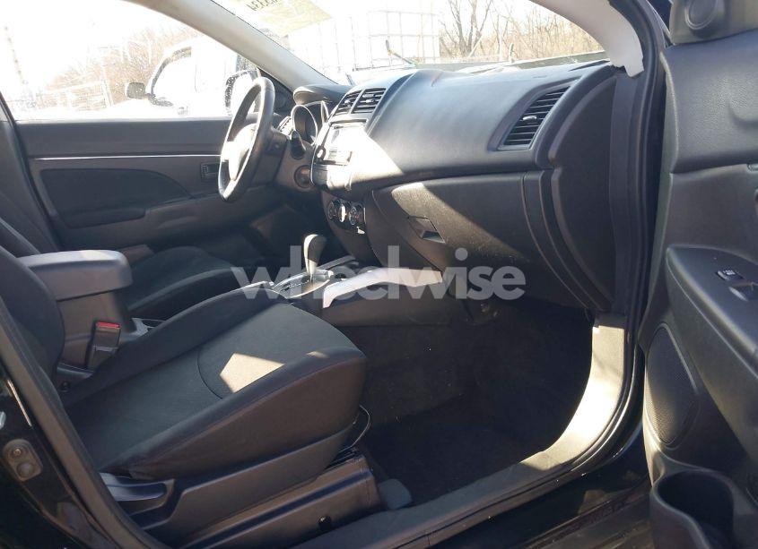 Photo 5 of 2014 Mitsubishi Outlander SPORT ES (VIN 4A4AR3AU2EE028463)