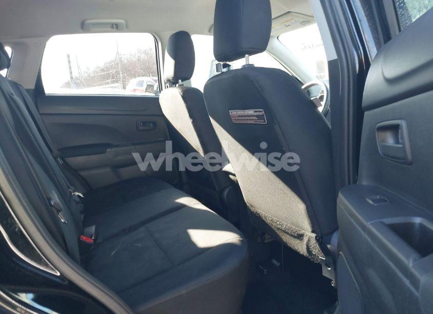 Photo 8 of 2014 Mitsubishi Outlander SPORT ES (VIN 4A4AR3AU2EE028463)