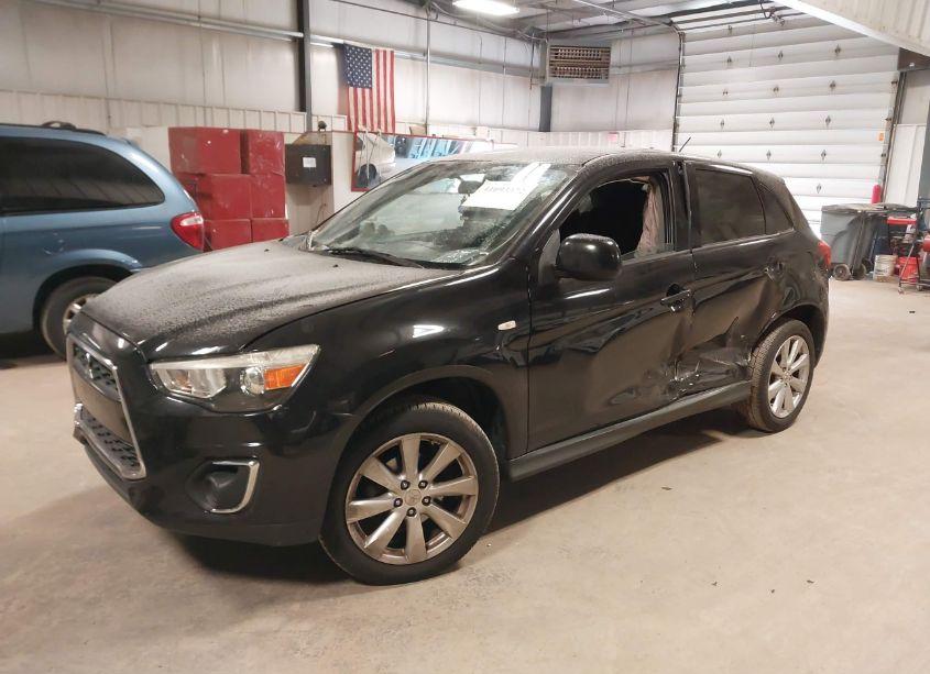 Photo 2 of 2015 Mitsubishi Outlander SPORT ES (VIN 4A4AR3AU2FE014869)