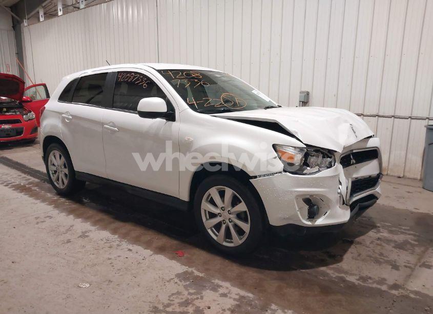 2015 Mitsubishi Outlander SPORT ES (VIN 4A4AR3AU2FE062503) main photo