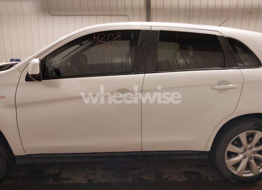 Photo 15 of 2015 Mitsubishi Outlander SPORT ES (VIN 4A4AR3AU2FE062503)