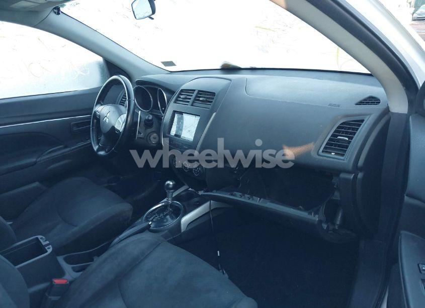 Photo 5 of 2013 Mitsubishi Outlander SPORT ES (VIN 4A4AR3AU3DE008821)