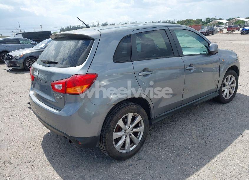 Photo 4 of 2015 Mitsubishi Outlander SPORT ES (VIN 4A4AR3AU3FE030725)