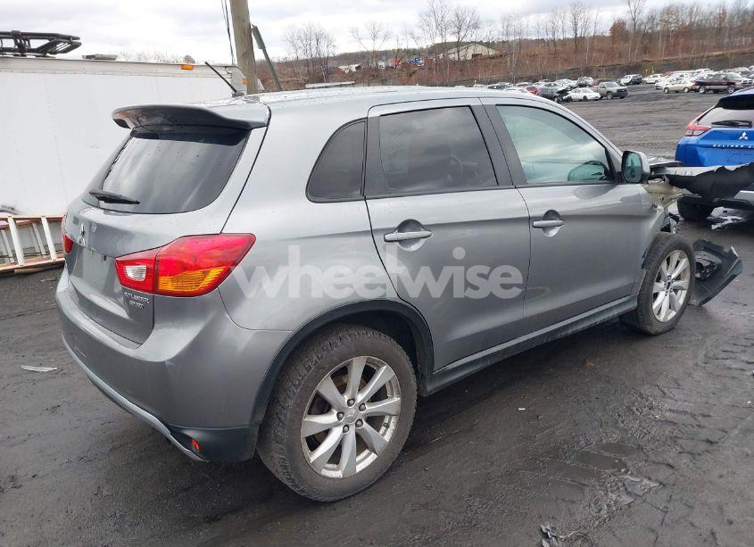 Photo 4 of 2015 Mitsubishi Outlander SPORT ES (VIN 4A4AR3AU4FE010418)