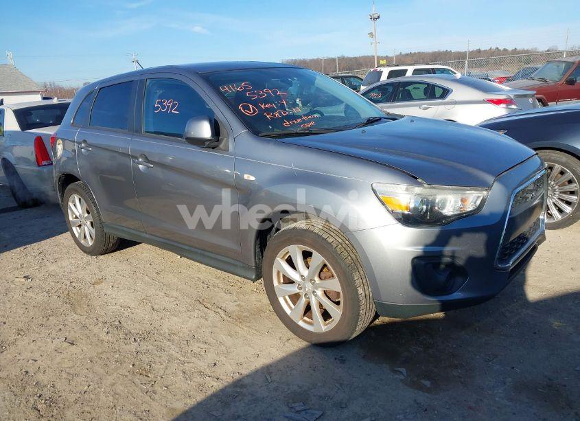 2014 Mitsubishi Outlander SPORT ES (VIN 4A4AR3AU5EE001340) main photo