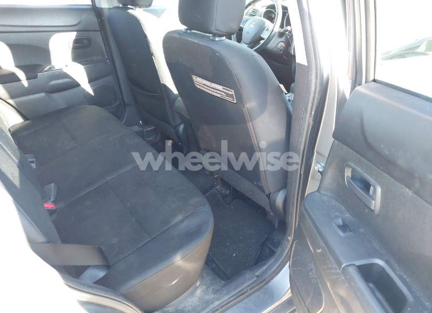 Photo 8 of 2014 Mitsubishi Outlander SPORT ES (VIN 4A4AR3AU5EE001340)