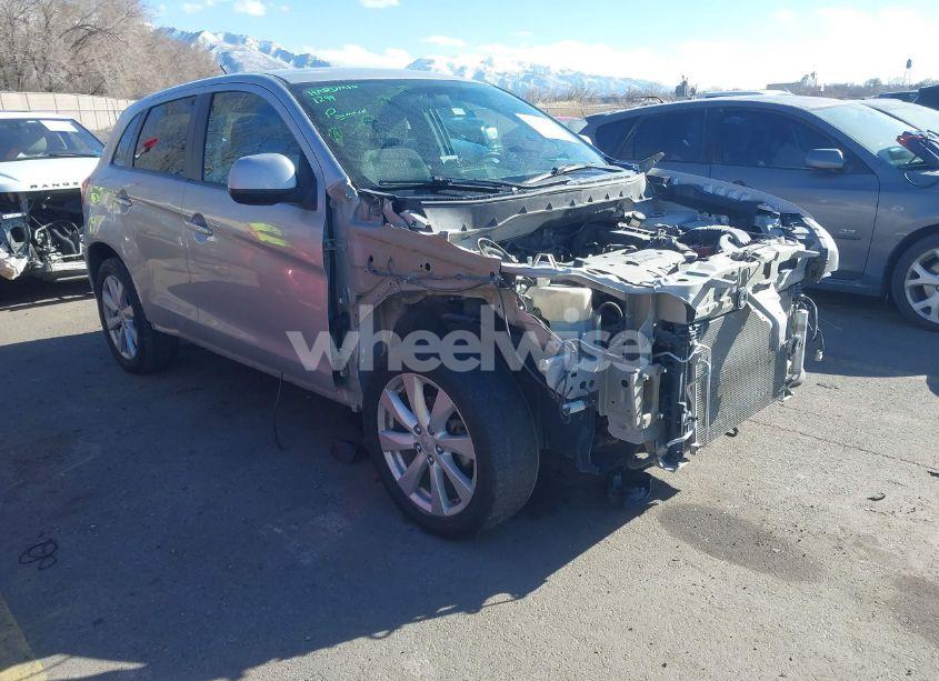 2014 Mitsubishi Outlander SPORT ES (VIN 4A4AR3AU5EE012113) main photo