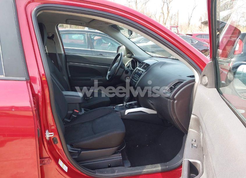 Photo 5 of 2014 Mitsubishi Outlander SPORT ES (VIN 4A4AR3AU5EE014766)