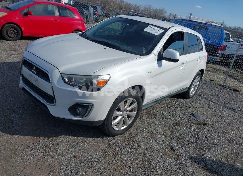 Photo 2 of 2015 Mitsubishi Outlander SPORT ES (VIN 4A4AR3AU5FE017054)