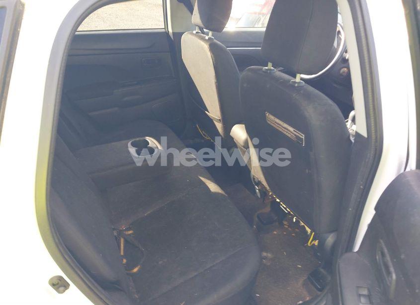 Photo 8 of 2015 Mitsubishi Outlander SPORT ES (VIN 4A4AR3AU5FE017054)