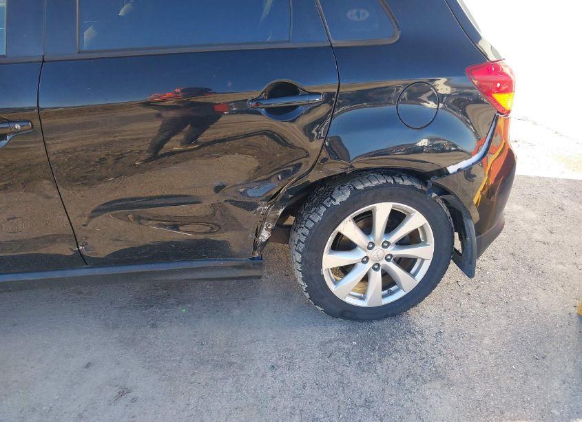 Photo 5 of 2015 Mitsubishi Outlander SPORT ES (VIN 4A4AR3AU5FE026191)