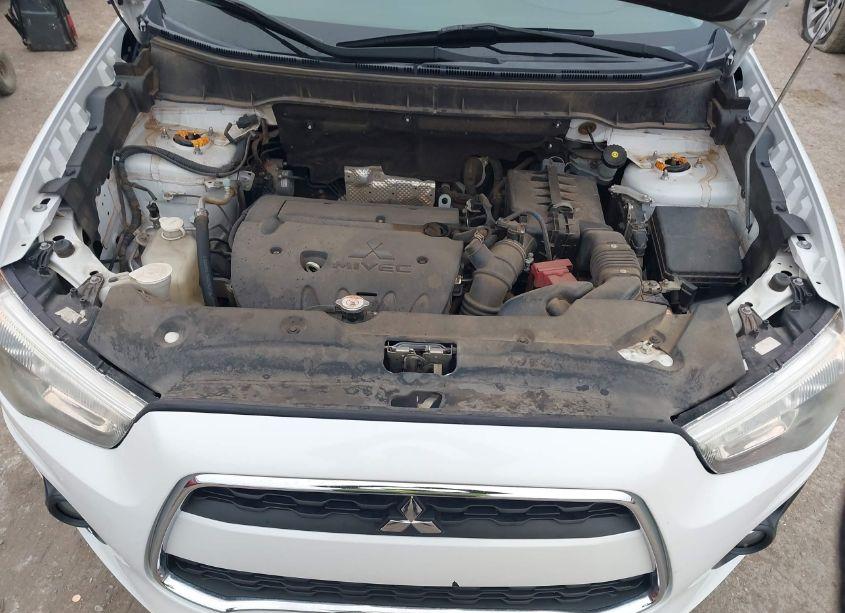 Photo 10 of 2015 Mitsubishi Outlander SPORT ES (VIN 4A4AR3AU5FE036185)