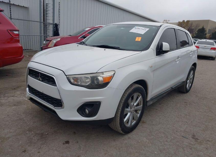 Photo 2 of 2015 Mitsubishi Outlander SPORT ES (VIN 4A4AR3AU5FE036185)