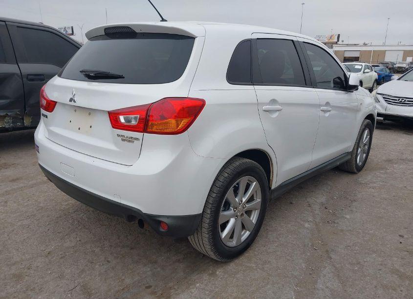 Photo 4 of 2015 Mitsubishi Outlander SPORT ES (VIN 4A4AR3AU5FE036185)