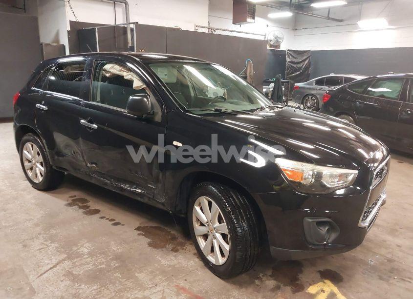 2014 Mitsubishi Outlander SPORT ES (VIN 4A4AR3AU6EE001475) main photo