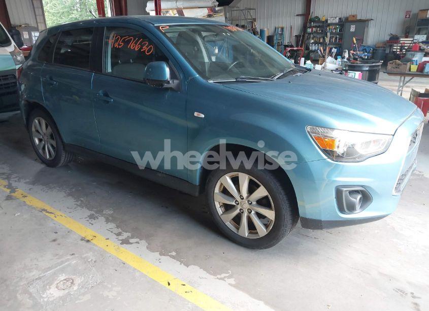 2014 Mitsubishi Outlander SPORT ES (VIN 4A4AR3AU6EE019765) main photo