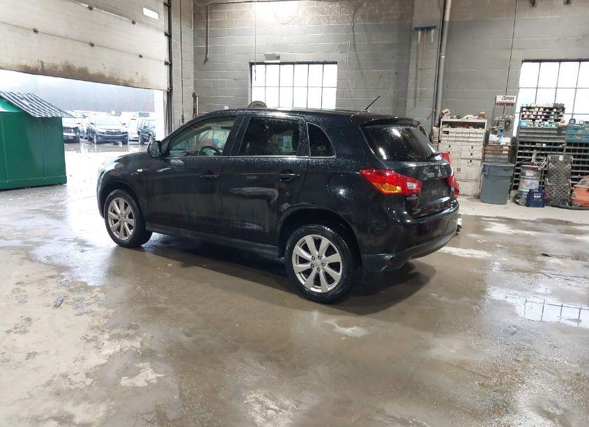 Photo 3 of 2015 Mitsubishi Outlander SPORT ES (VIN 4A4AR3AU6FE040732)