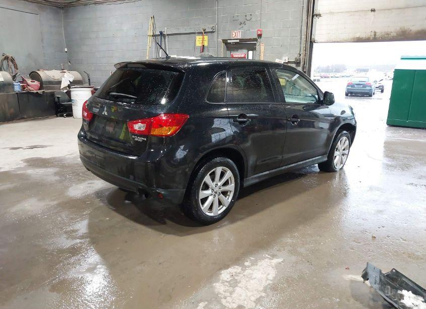 Photo 4 of 2015 Mitsubishi Outlander SPORT ES (VIN 4A4AR3AU6FE040732)