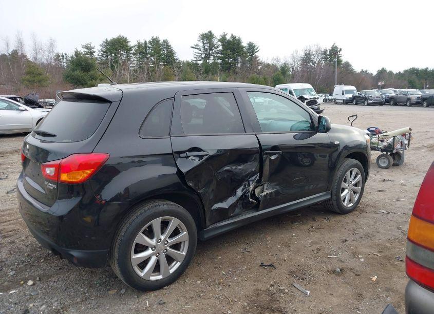 Photo 12 of 2015 Mitsubishi Outlander SPORT ES (VIN 4A4AR3AU6FE051780)