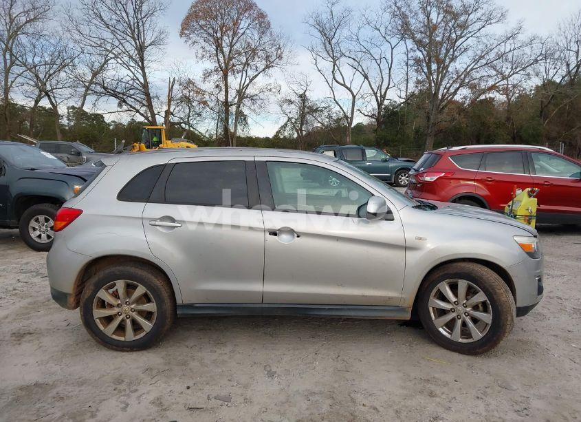 Photo 13 of 2015 Mitsubishi Outlander SPORT ES (VIN 4A4AR3AU6FE053917)