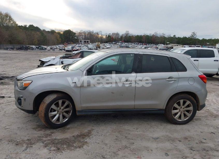 Photo 14 of 2015 Mitsubishi Outlander SPORT ES (VIN 4A4AR3AU6FE053917)