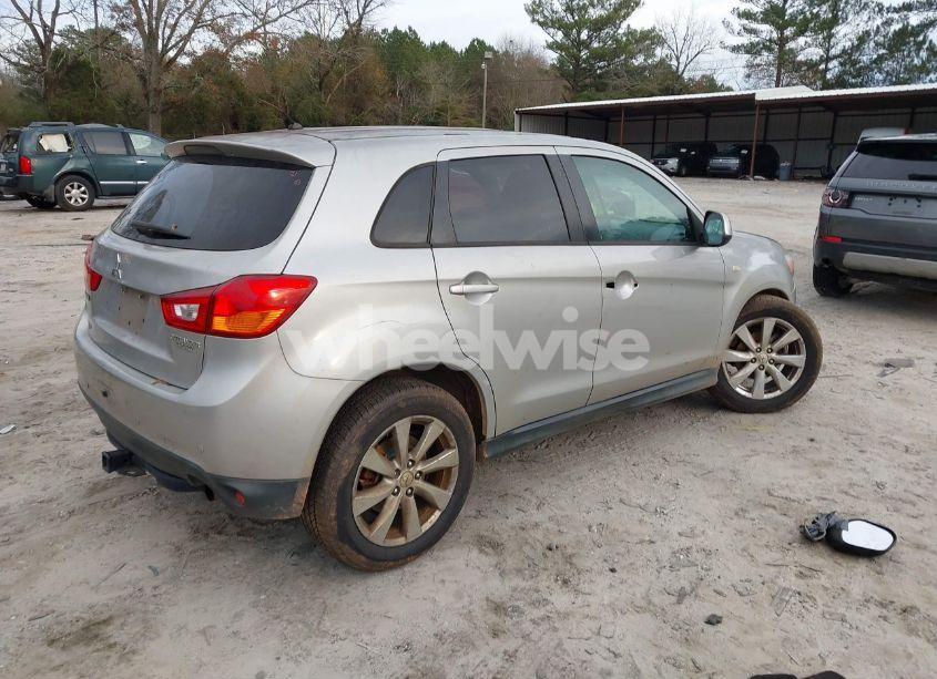 Photo 4 of 2015 Mitsubishi Outlander SPORT ES (VIN 4A4AR3AU6FE053917)