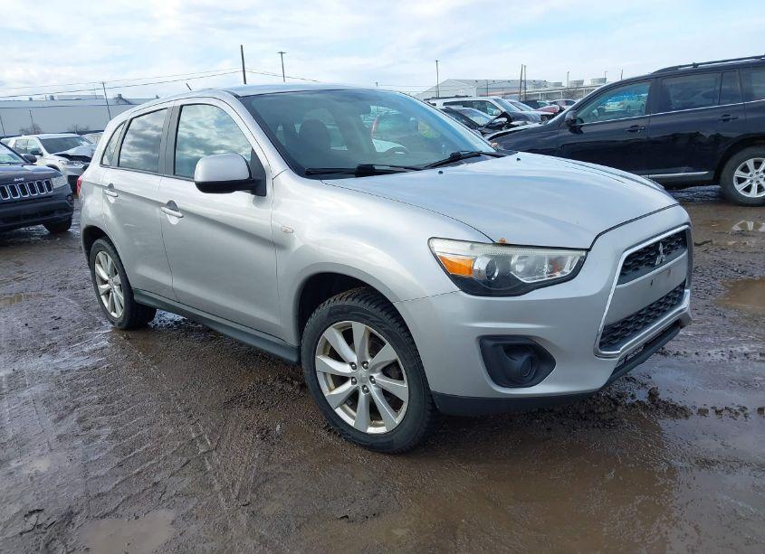 2013 Mitsubishi Outlander SPORT ES (VIN 4A4AR3AU7DE005761) main photo