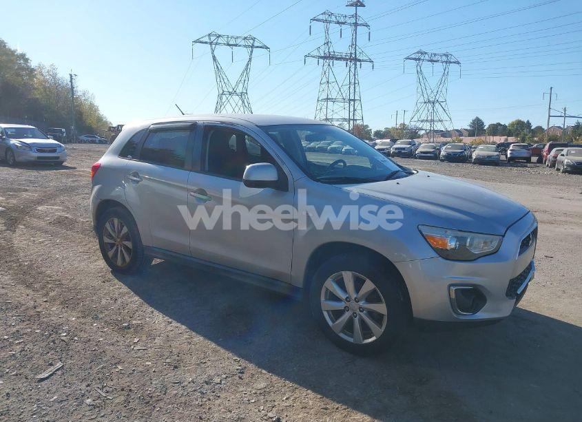 2015 Mitsubishi Outlander SPORT ES (VIN 4A4AR3AU7FE002314) main photo