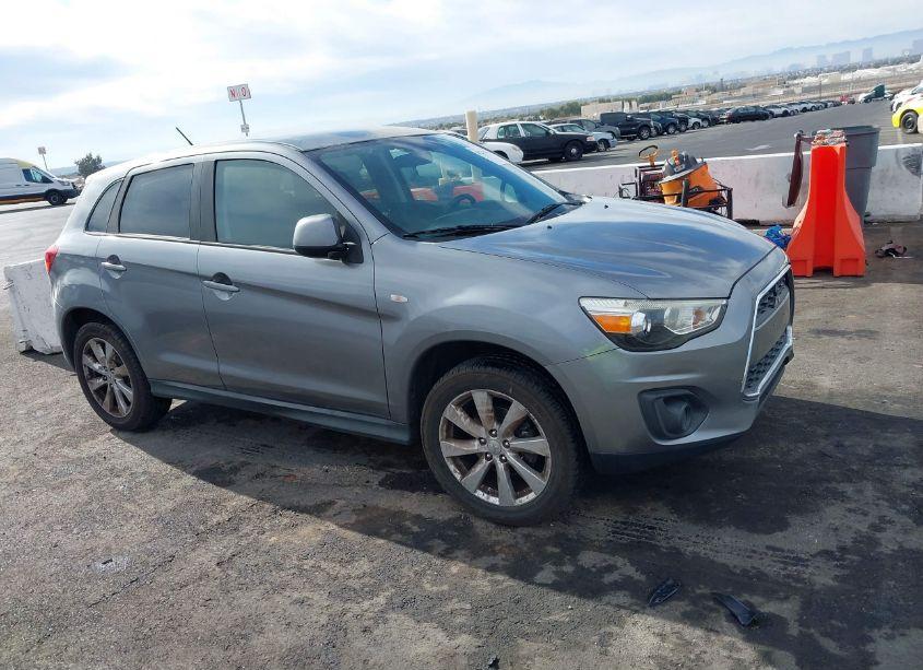 2015 Mitsubishi Outlander SPORT ES (VIN 4A4AR3AU7FE003673) main photo