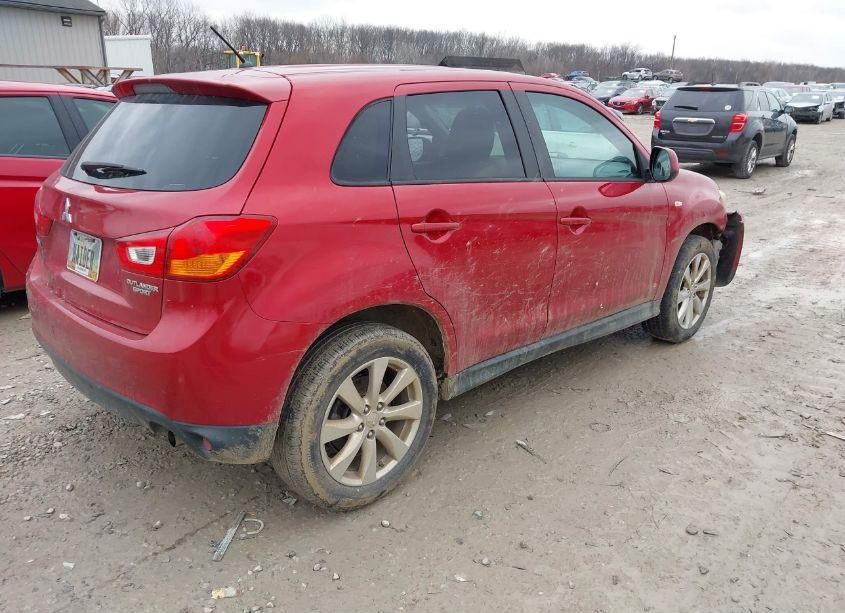 Photo 4 of 2015 Mitsubishi Outlander SPORT ES (VIN 4A4AR3AU7FE019372)