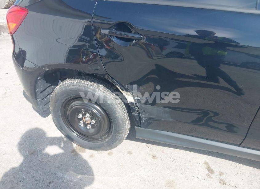 Photo 6 of 2015 Mitsubishi Outlander SPORT ES (VIN 4A4AR3AU7FE041842)