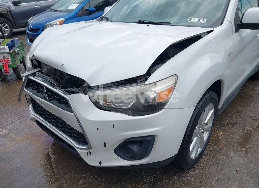 Photo 6 of 2015 Mitsubishi Outlander SPORT ES (VIN 4A4AR3AU8FE022569)
