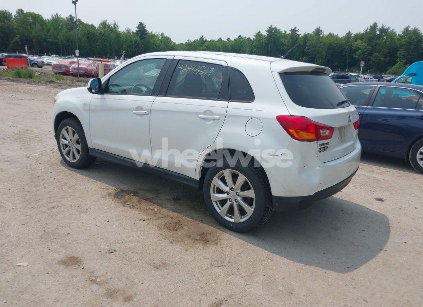 Photo 3 of 2015 Mitsubishi Outlander SPORT ES (VIN 4A4AR3AU8FE057001)