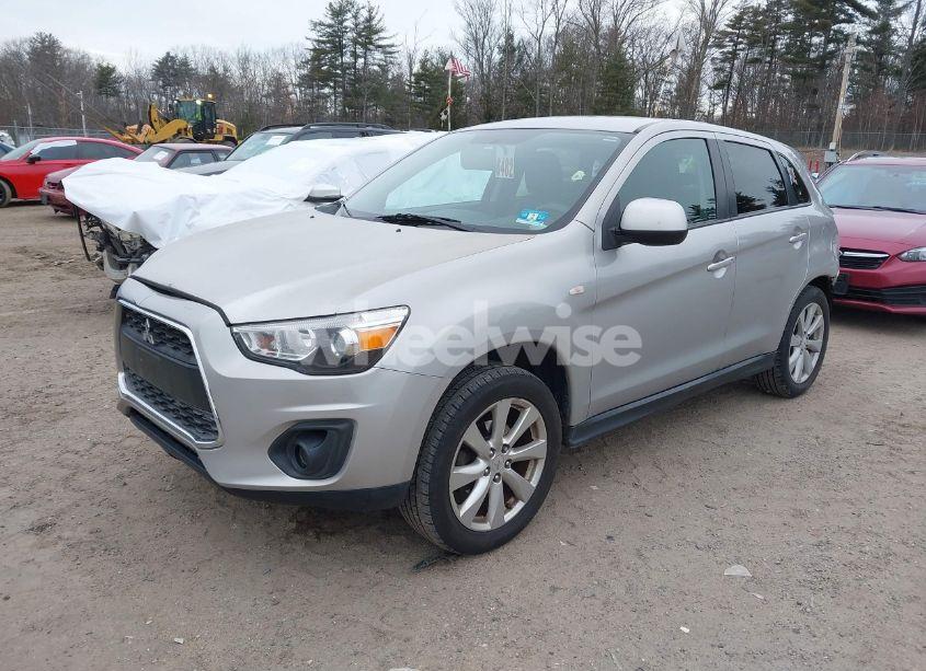 Photo 2 of 2015 Mitsubishi Outlander SPORT ES (VIN 4A4AR3AU8FE058729)